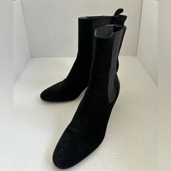 Ann Taylor Black Suede Chelsea Ankle Boots - Picture 3 of 7